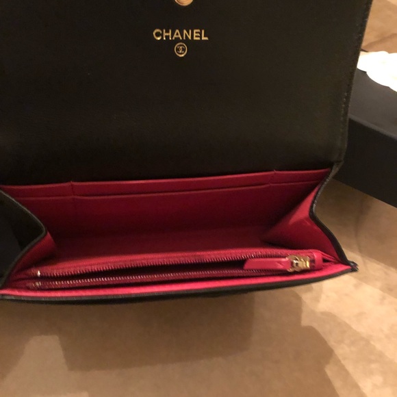 🖤CHANEL 🖤 - Picture 4 of 8